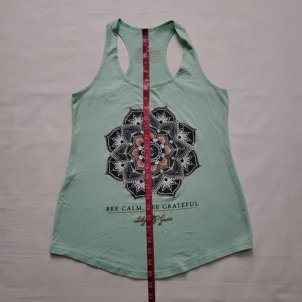 Lily Grace Women's Bee Calm Bee Grateful Tank Top Mint Green Size Medium - Picture 11 of 11